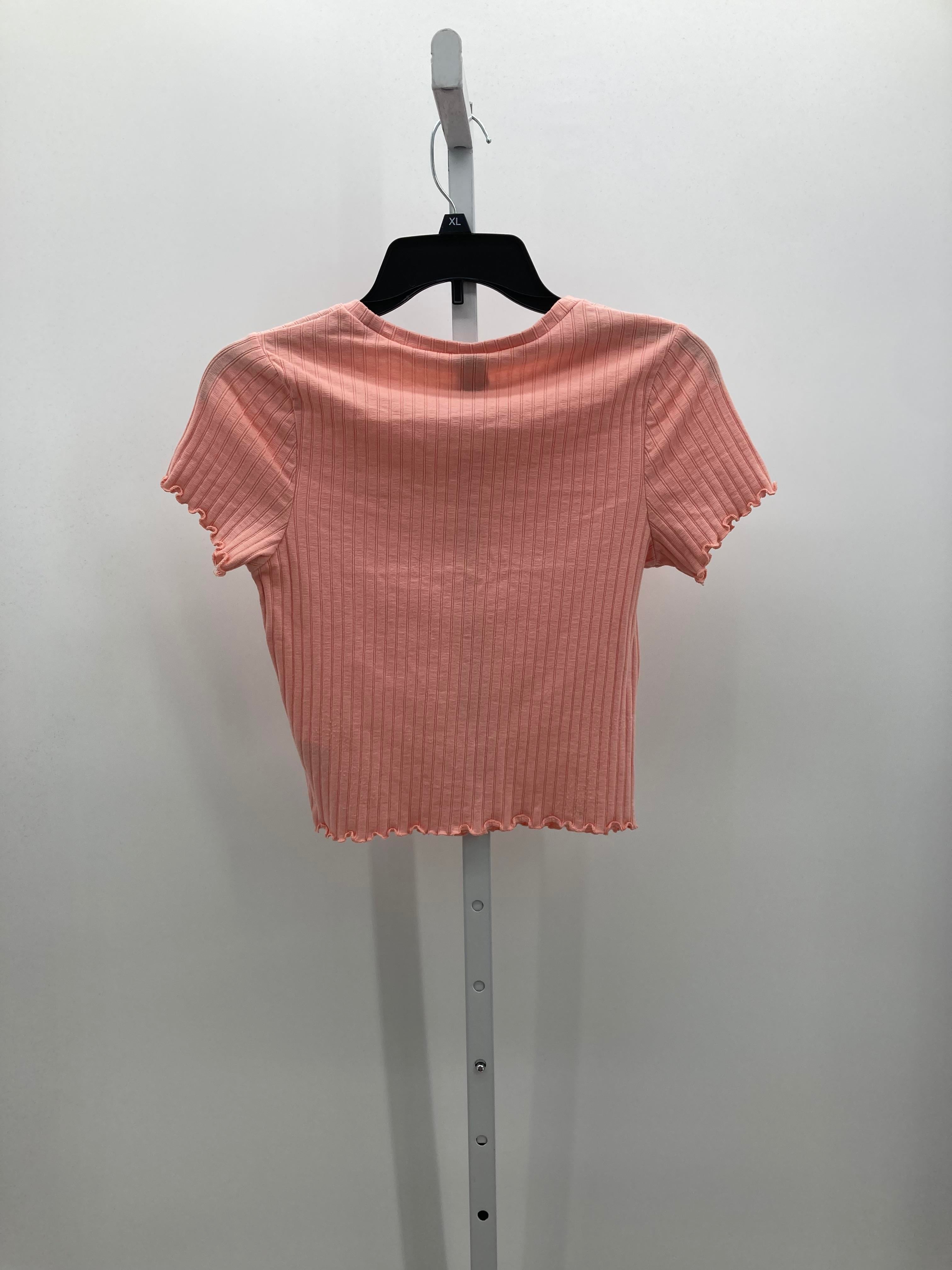 Wild Fable Size Medium Juniors Short Sleeve Shirt