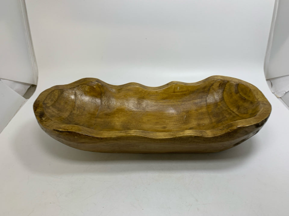 LIGHT WEIGHT WOOD CARVED DECORATIVE BOWL OBLONG.