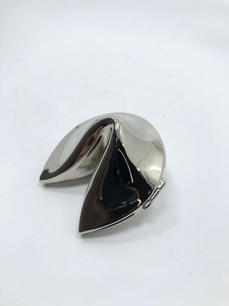 METAL FORTUNE COOKIE BOX.