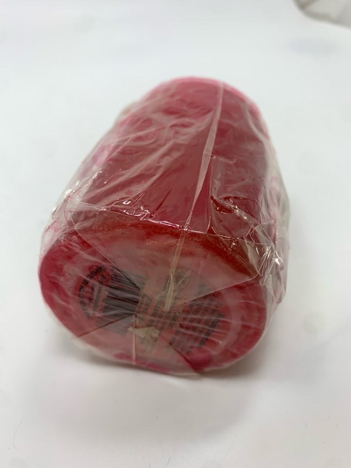 NWT SANTA CANDLE.