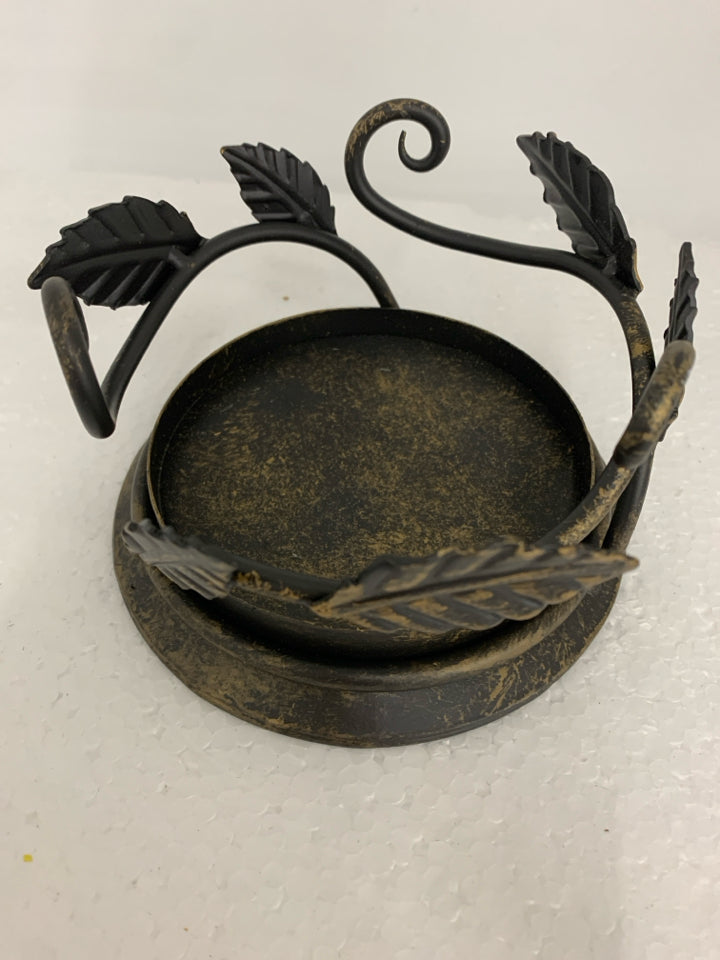 DISTRESSED LEAVES SCROLL METAL PILLAR CANDLE HOLDER.