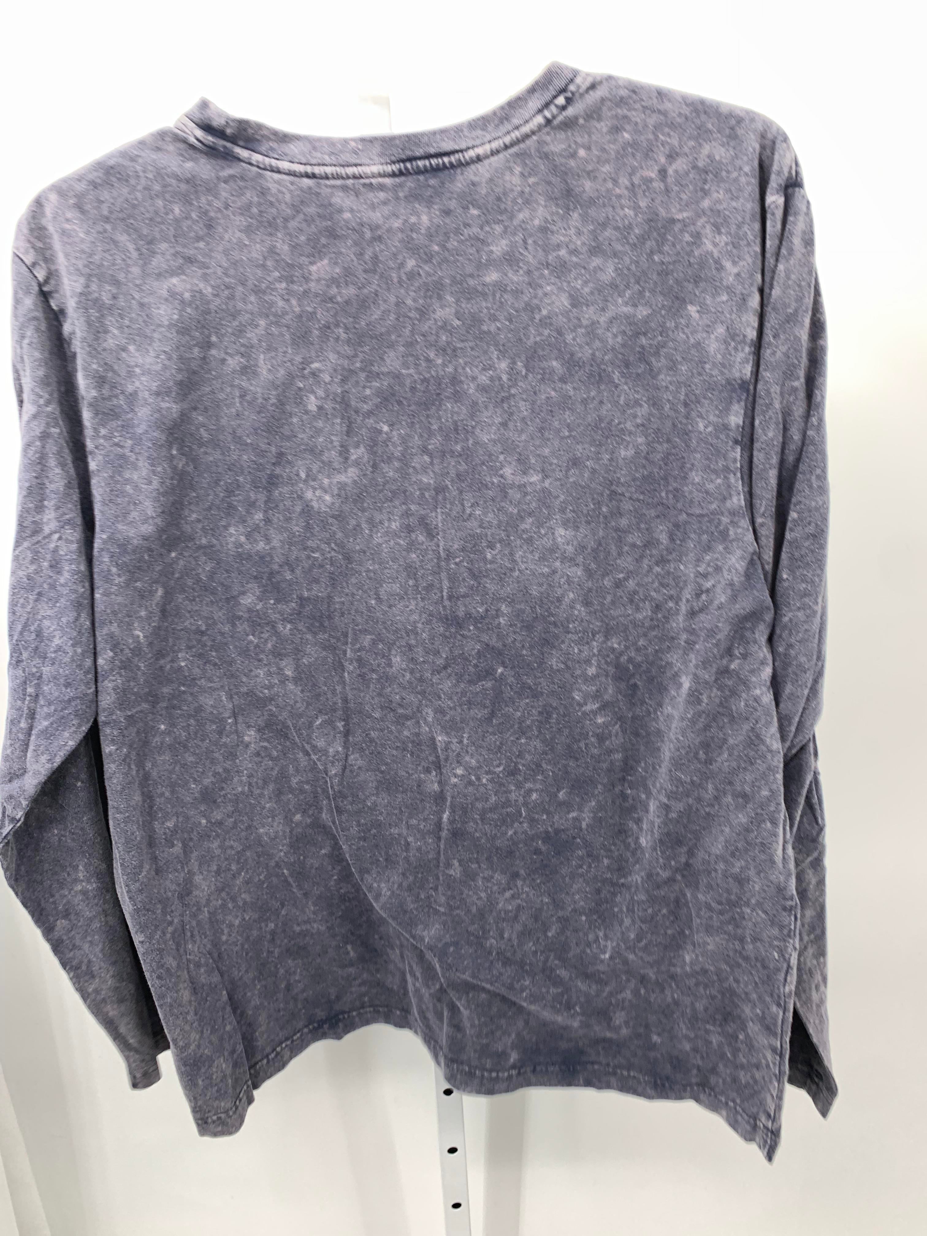 CREWNECK KNIT.