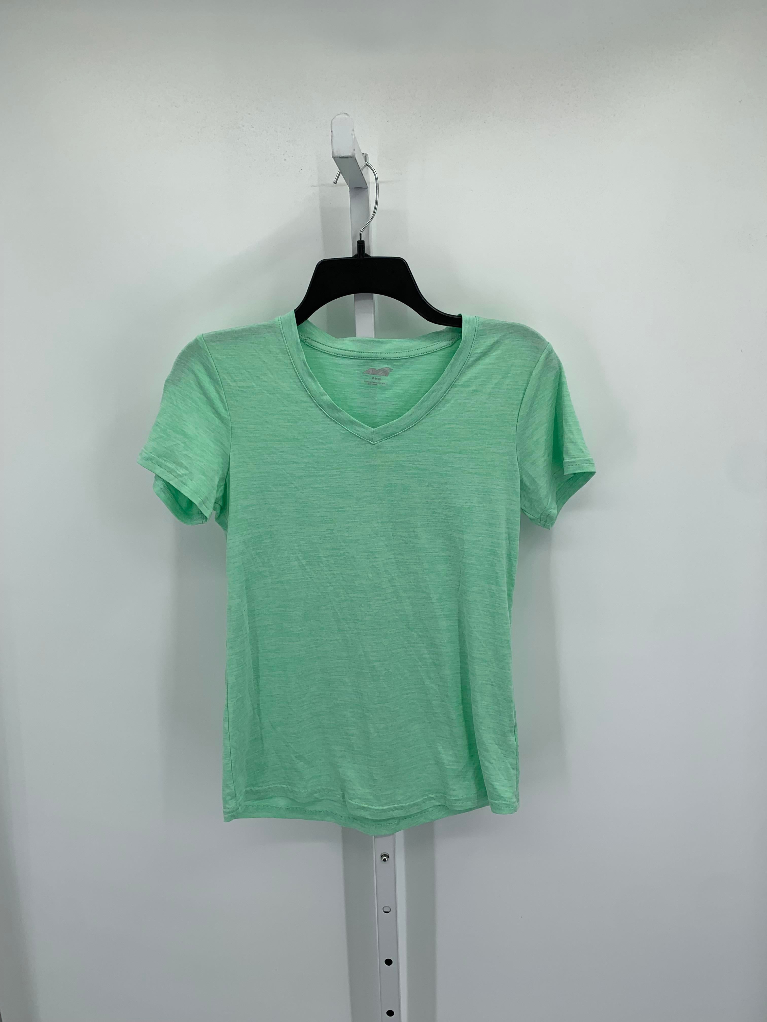 Avia Size Small Misses Short Sleeve Shirt