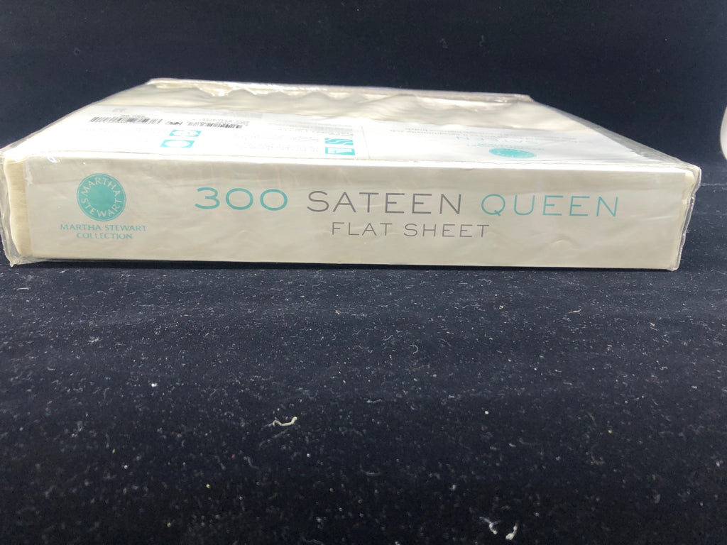 NIB 300 STATEEN QUEEN FLAT SHEET ONLY