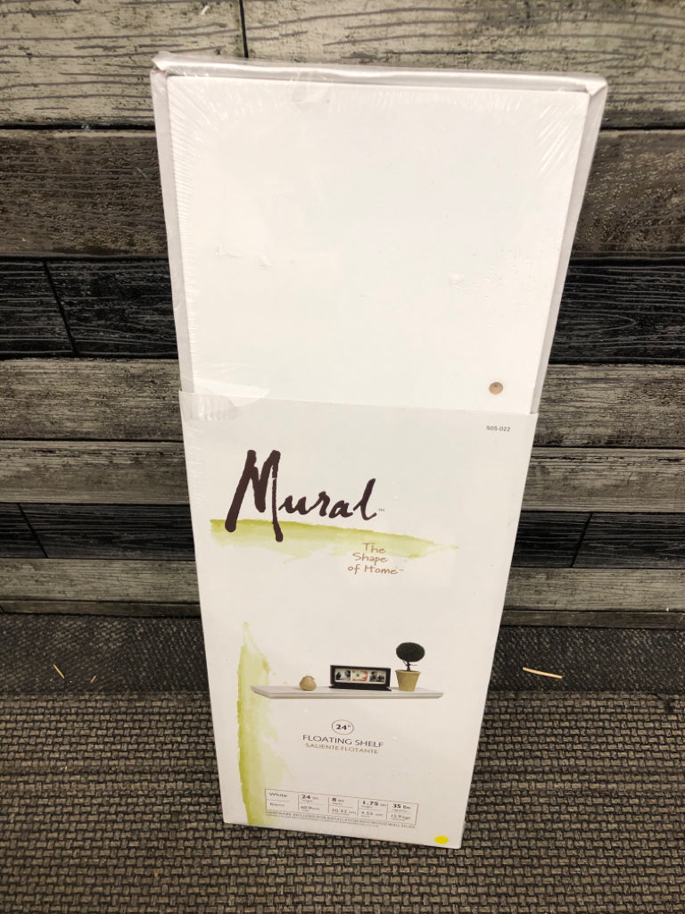 NIB FLOATING SHELF WHITE.