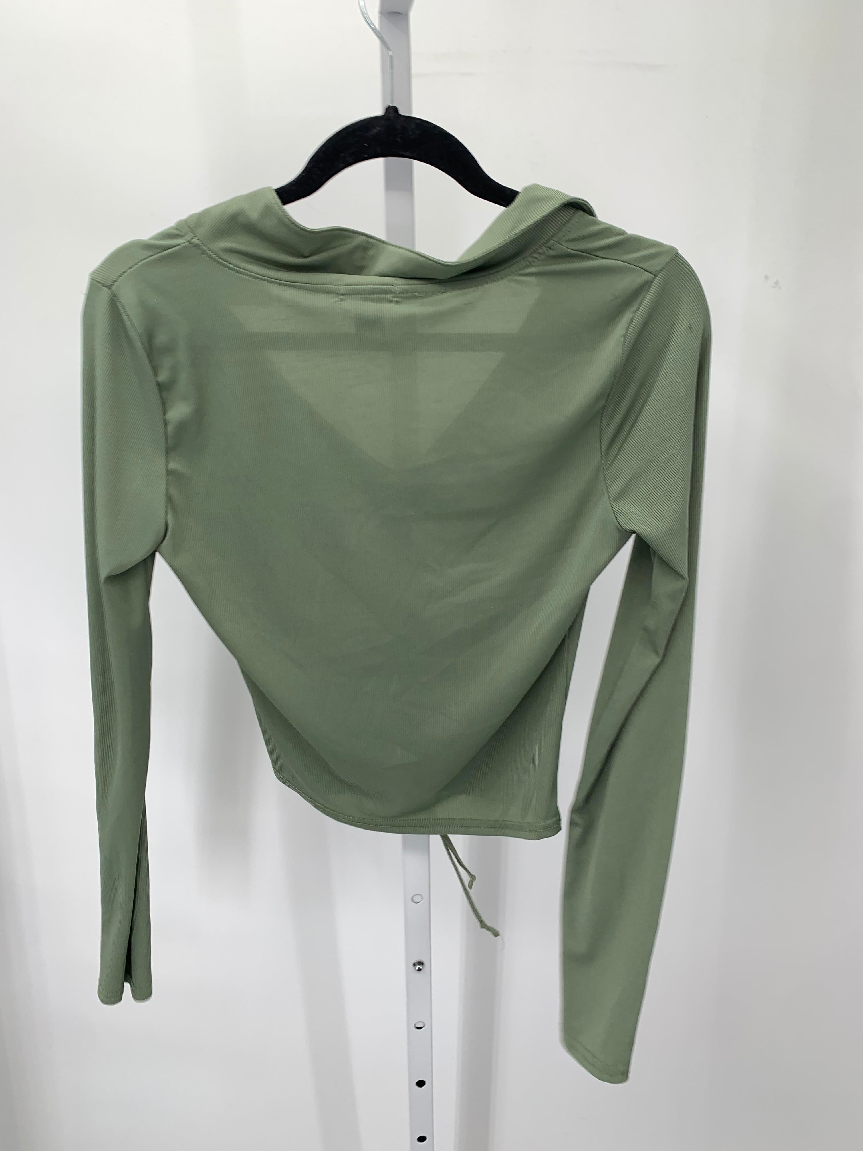 rue21 Size Medium Juniors Long Sleeve Shirt