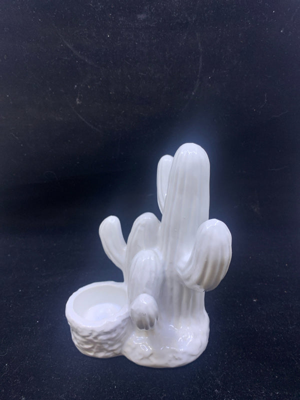 WHITE CERAMIC CACTUS TEA LIGHT HOLDER.