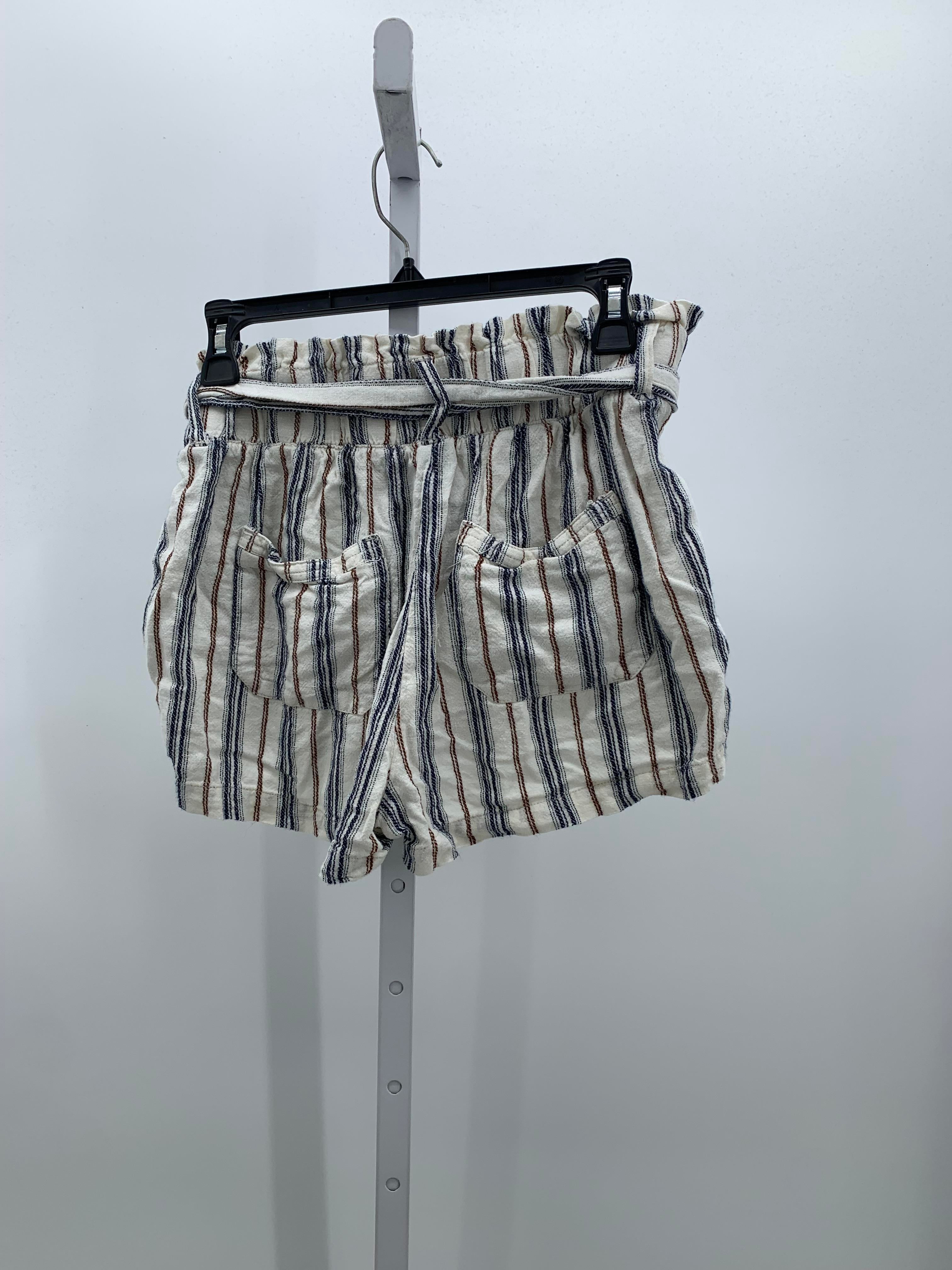 Size Large Juniors Shorts