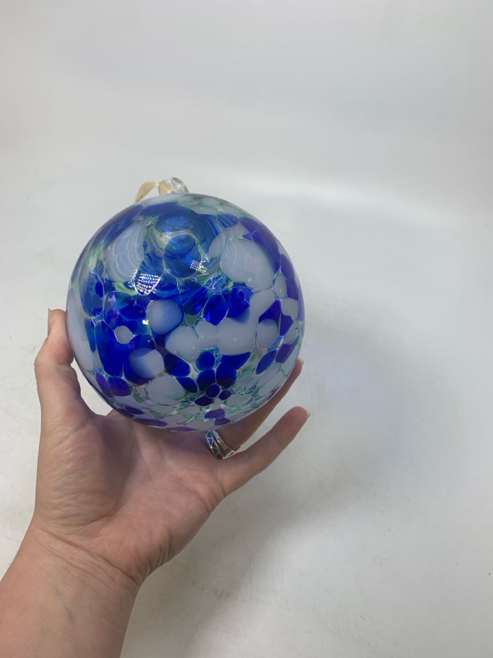 GREEN BLUE WHITE BLOWN GLASS HANGING TEAR DROP ORB.