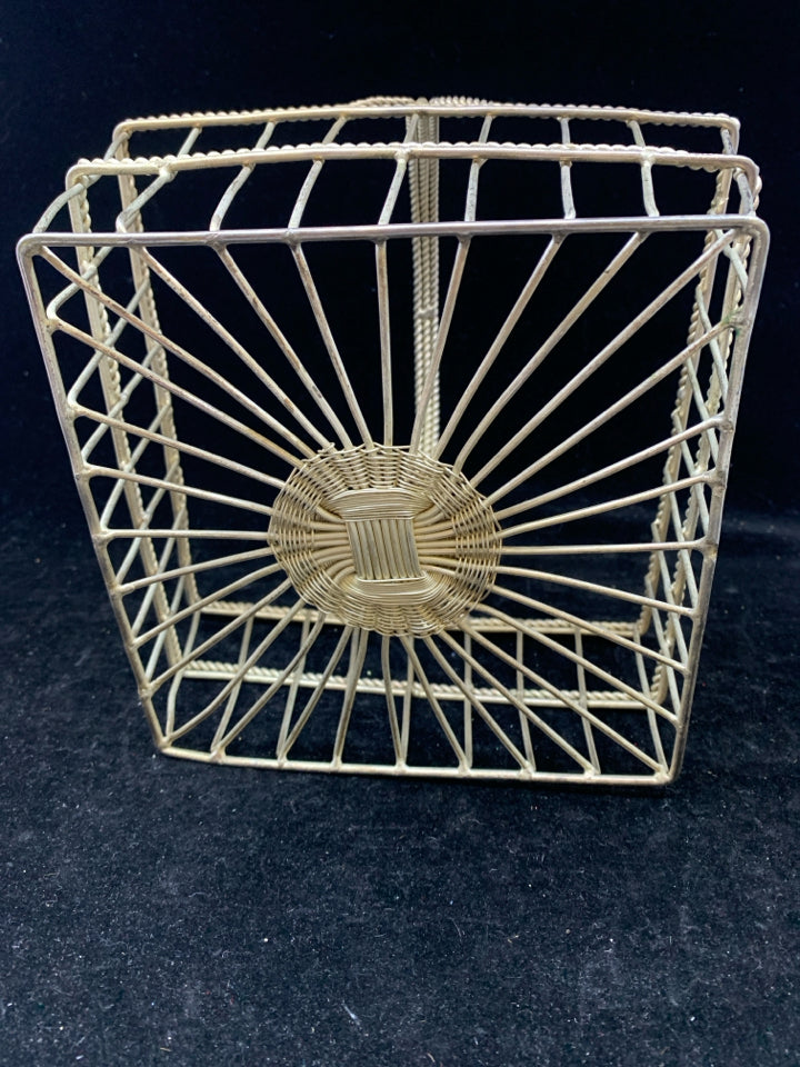SILVER METAL SQUARE BASKET.