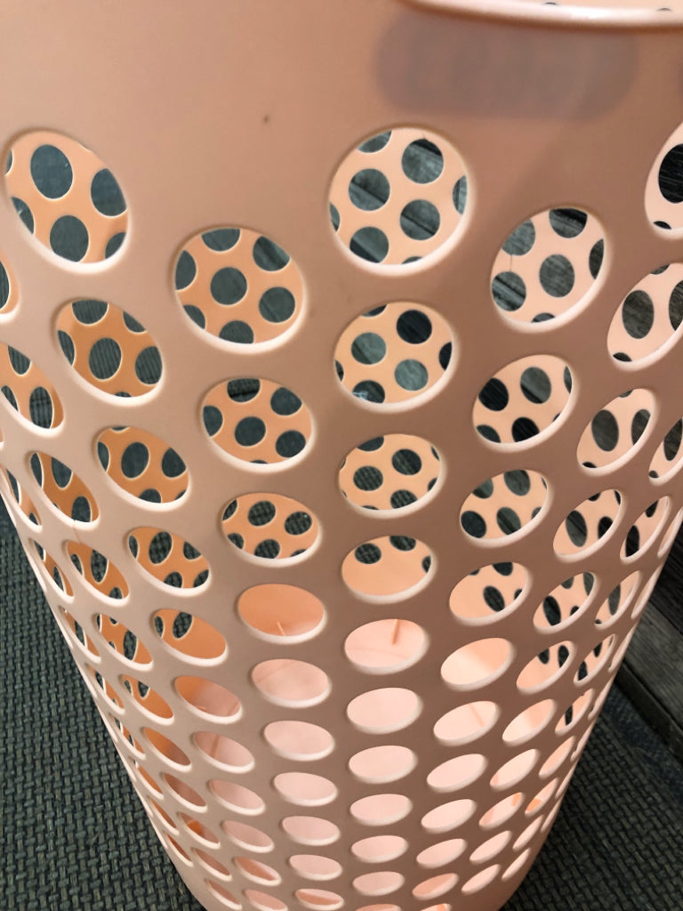 LIGHT PINK LAUNDRY HAMPER.