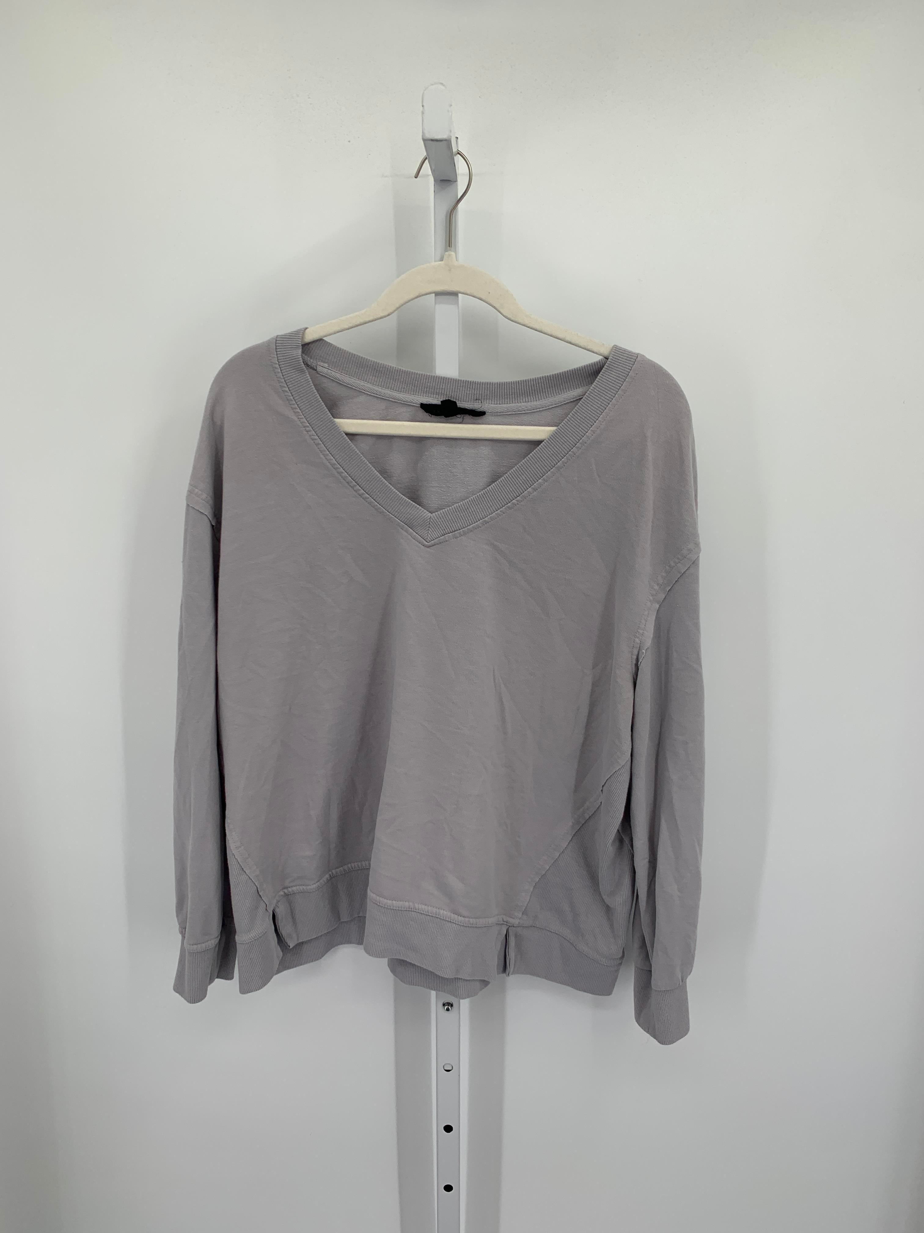 Size Extra Large Misses Long Sleeve Shirt