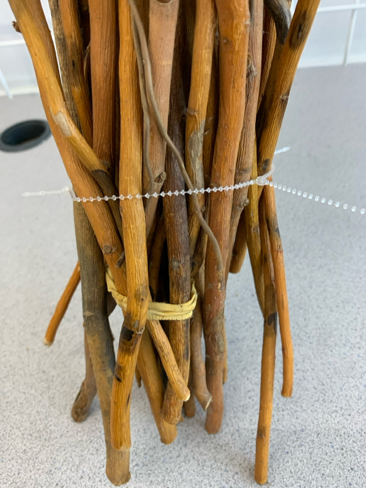 RUSTIC TWIG BUNCH.