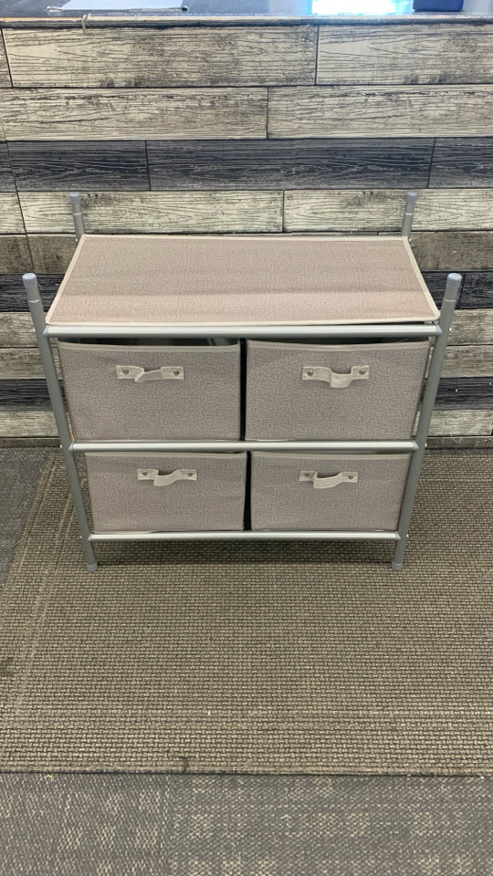 4 CUBE GREY FABRIC STORAGE W/GREY METAL FRAME.