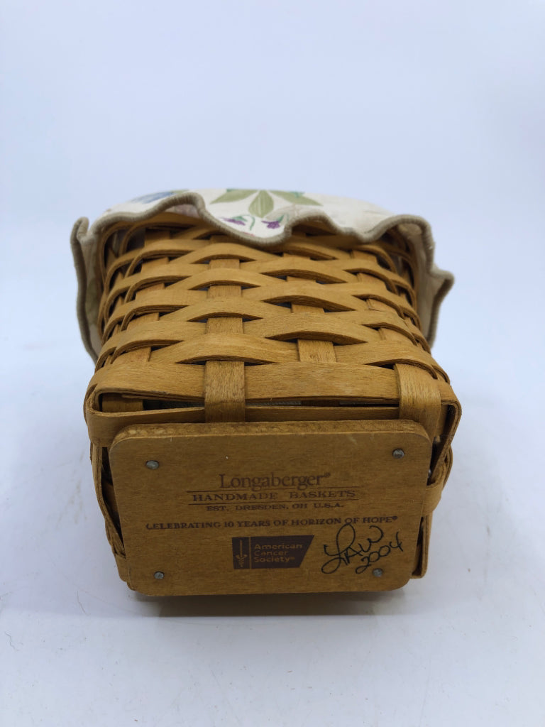2004 HORIZON OF HOPE SMALL BLONDE ROUNDED RECTANGLE BASKET, FLORAL LINER + PROTE