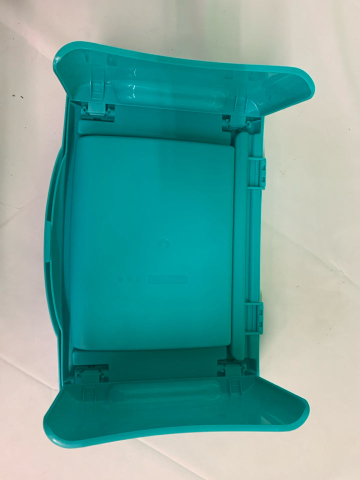 TEAL PLASTIC LAP DESK W STORAGE.