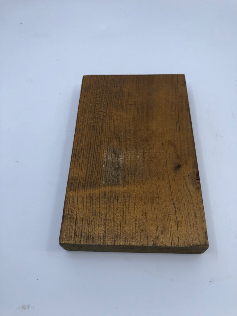 WOOD BLOCK SIGN W/ORANGE CIRCLES, BLACK ARCH LINES.
