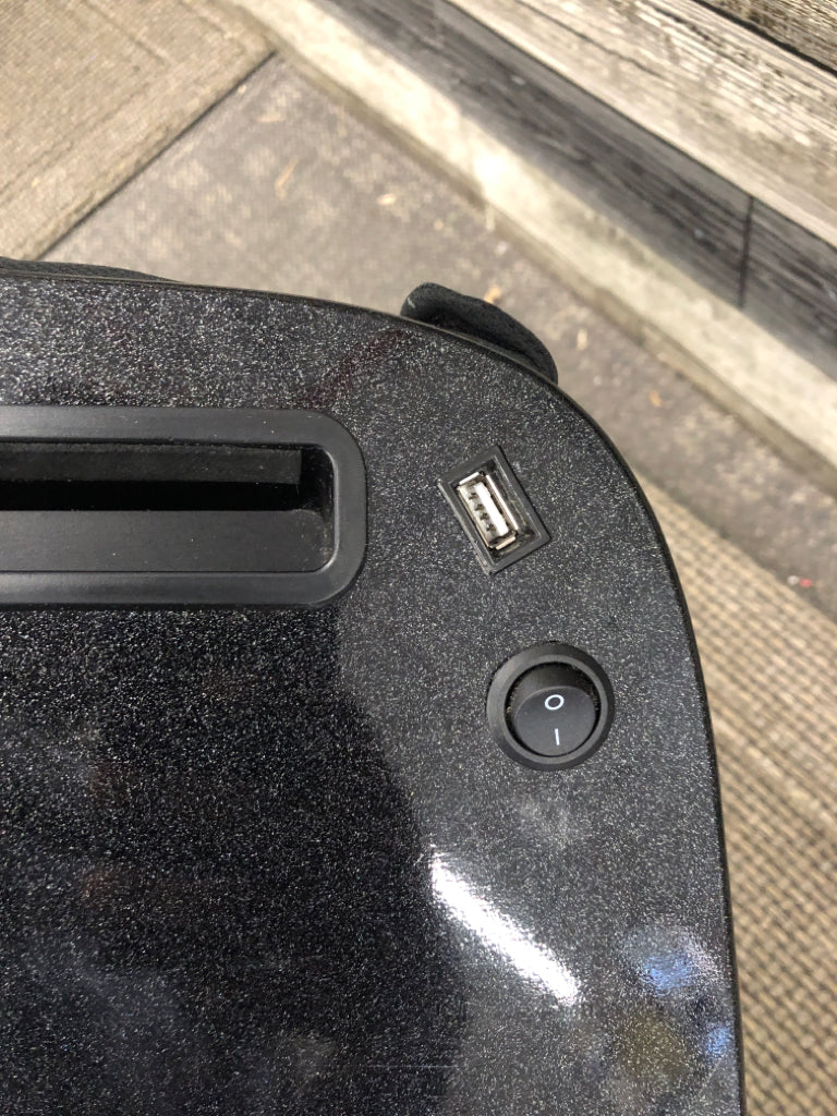 BLACK MEMORY FOAM LAP DESK.