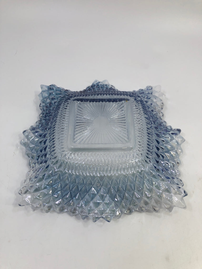 LIGHT BLUE SQUARE GLASS DISH W/SAWTOOTH EDGE.