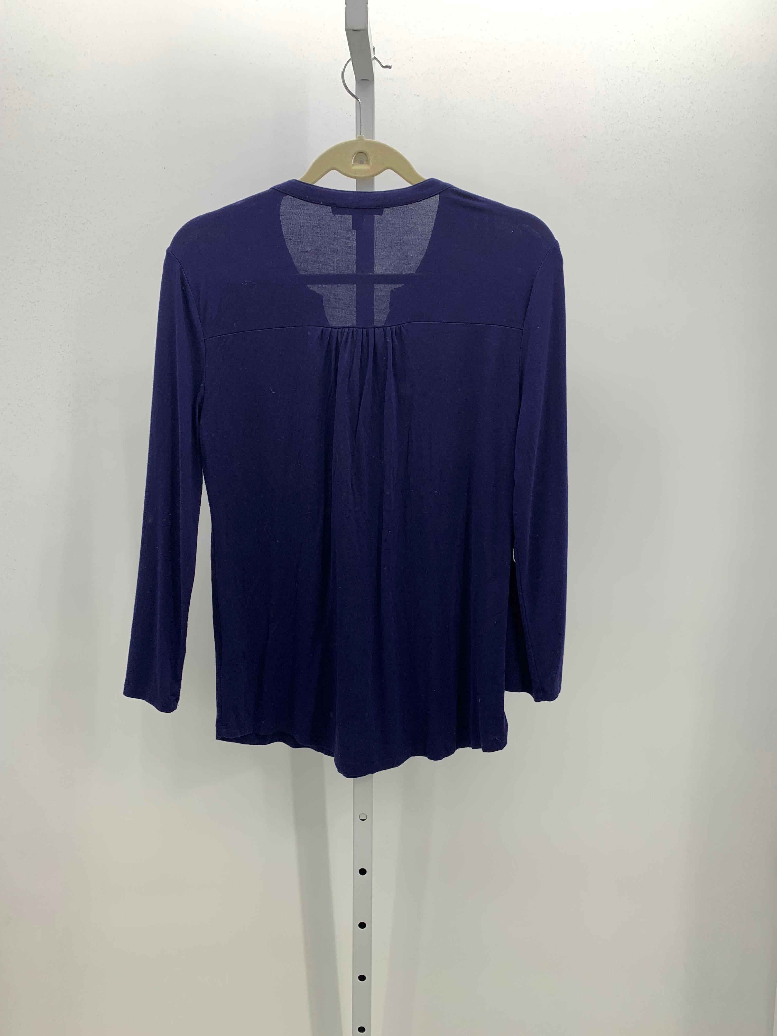 Cable & Gauge Size Medium Misses Long Sleeve Shirt