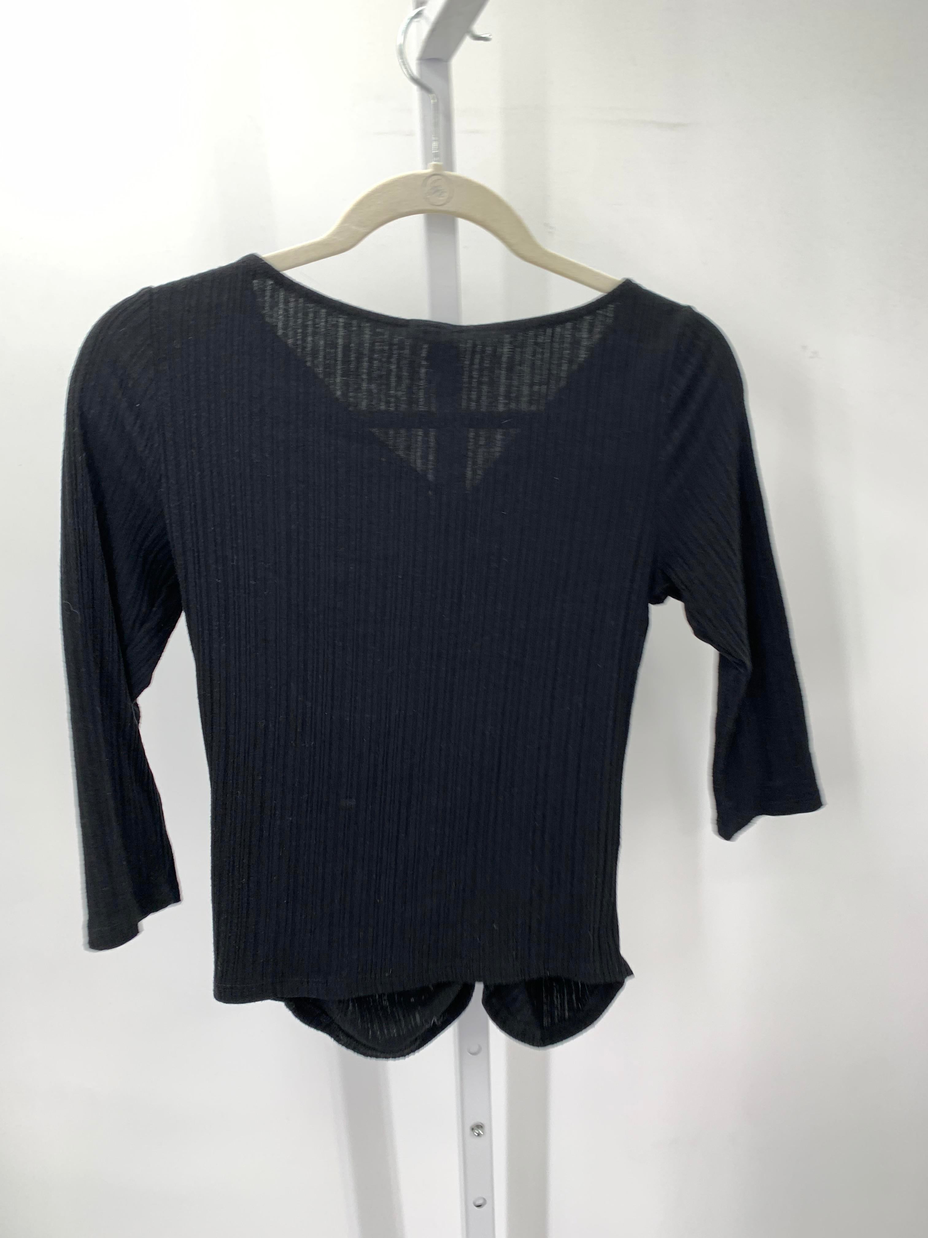 W5 Size Large Juniors 3/4 Sleeve Shirt