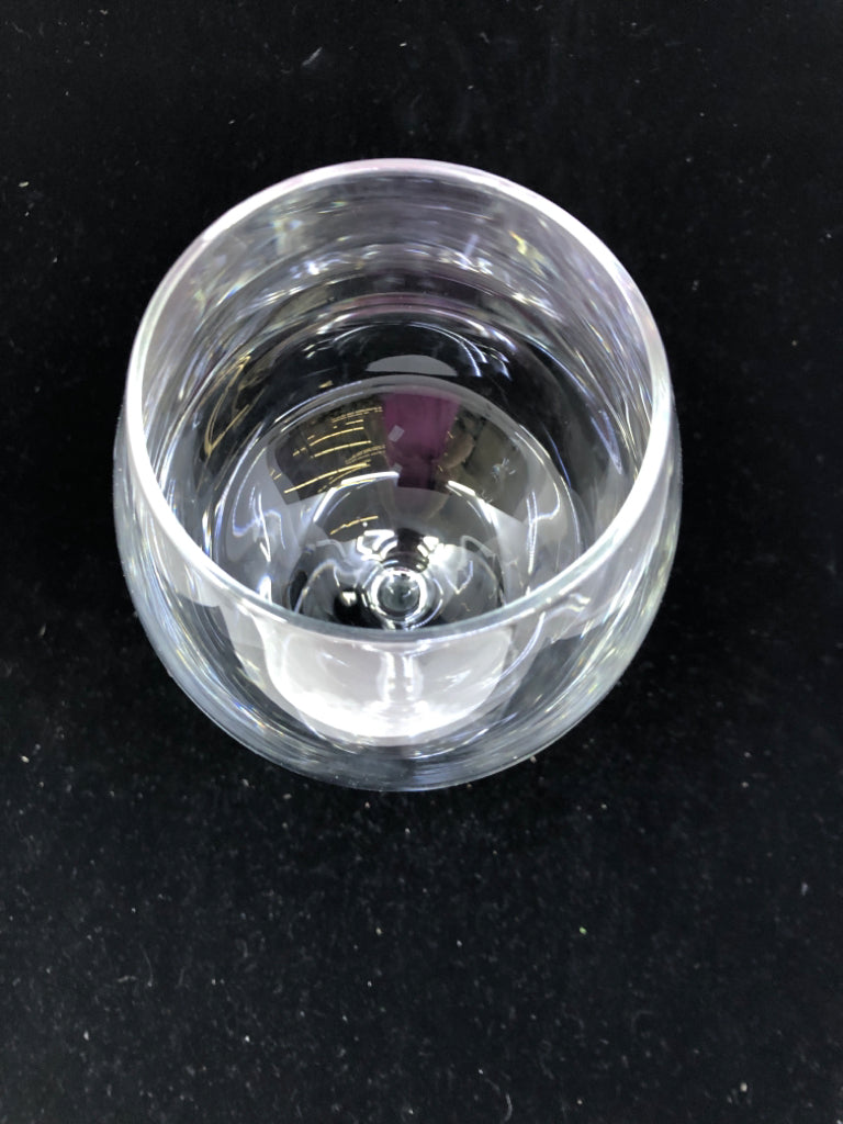 2 LARGE BULBED WINE GLASSES.