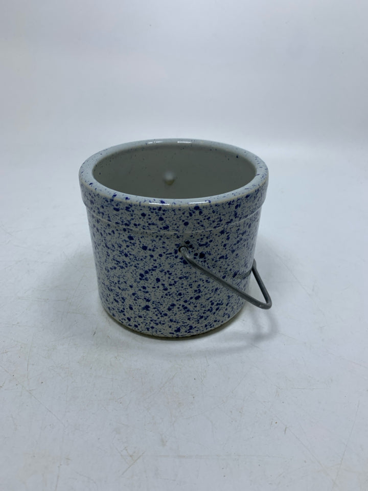 BLUE SPECKLED CROCK W/ NO LID.