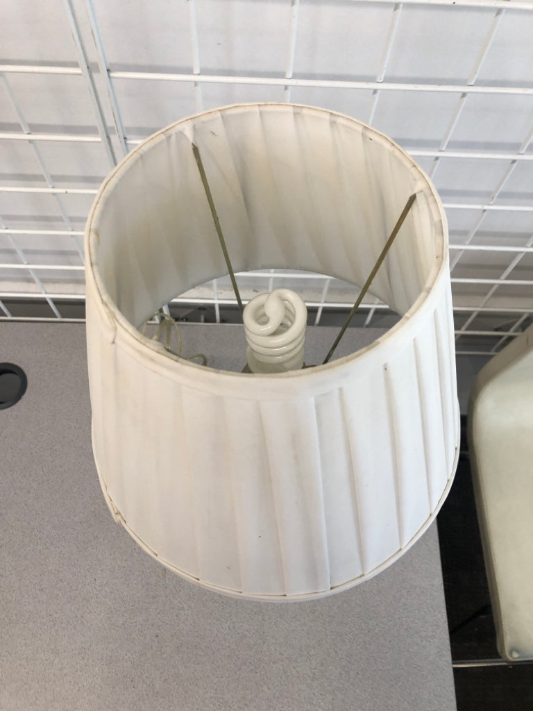 METAL LAMP W/PLEATED SHADE.