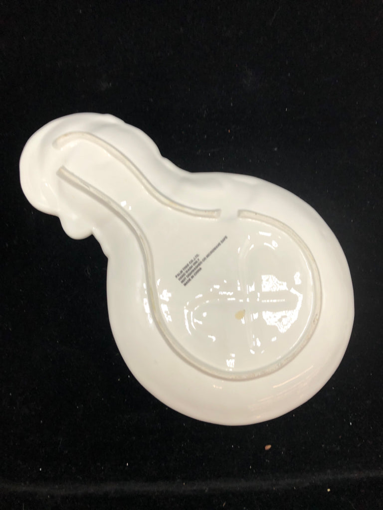 SNOWMAN SERVING DISH.