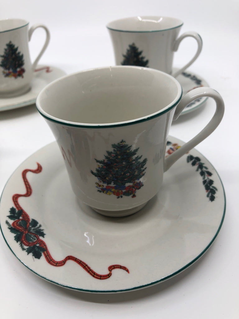 12 PC CHRISTMAS MORNING CHRISTMAS TREE SET CUPS AND SAUCERS.