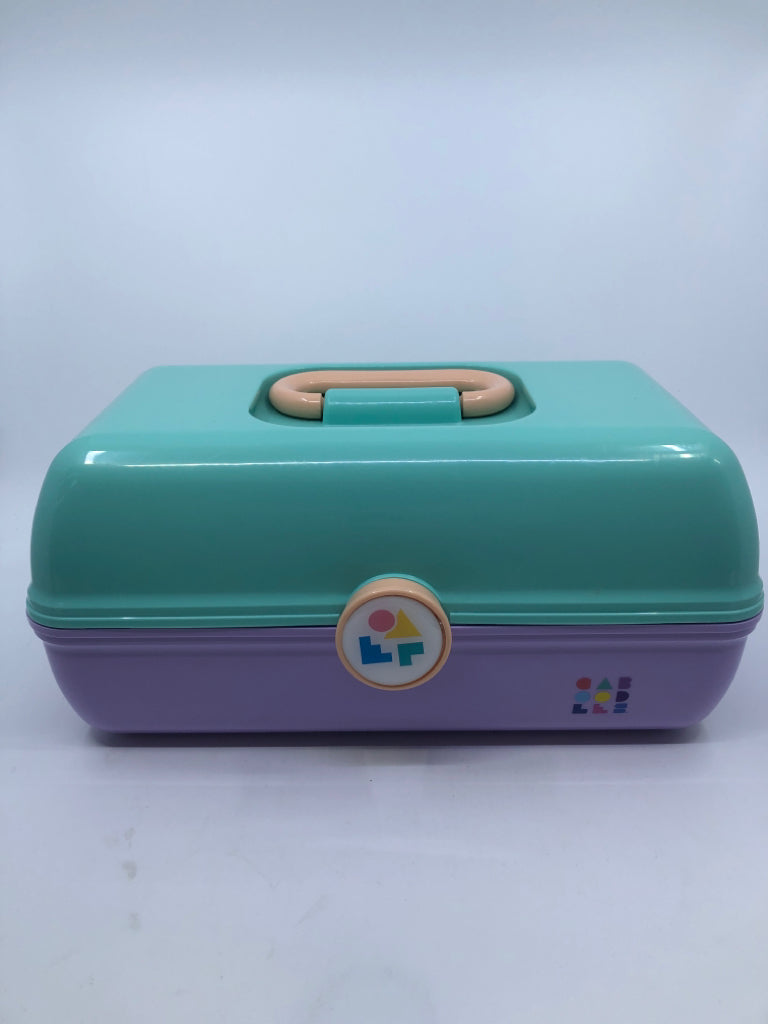 TEAL /PURPLE MAKE UP CABOODLE.