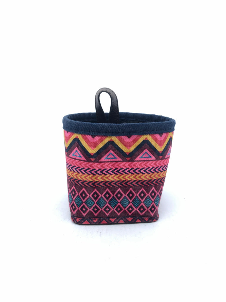 SMALL FABRIC PINK AZTEC PATTERN WALL HANGING POCKET.