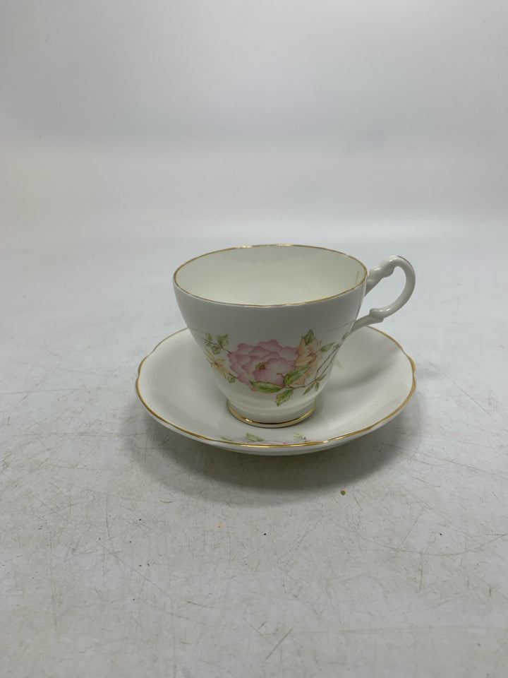 LIGHT PINK/YELLOW FLOWERS TEACUP.
