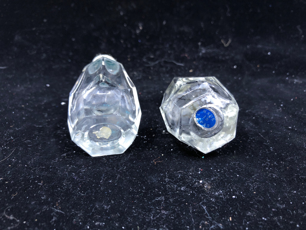 SMALL GLASS SALT AND PEPPER SHAKERS.