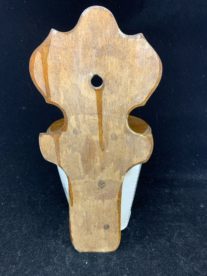 VTG WHITE MEHL (FLOUR) DARK WOOD WALL HANGING.