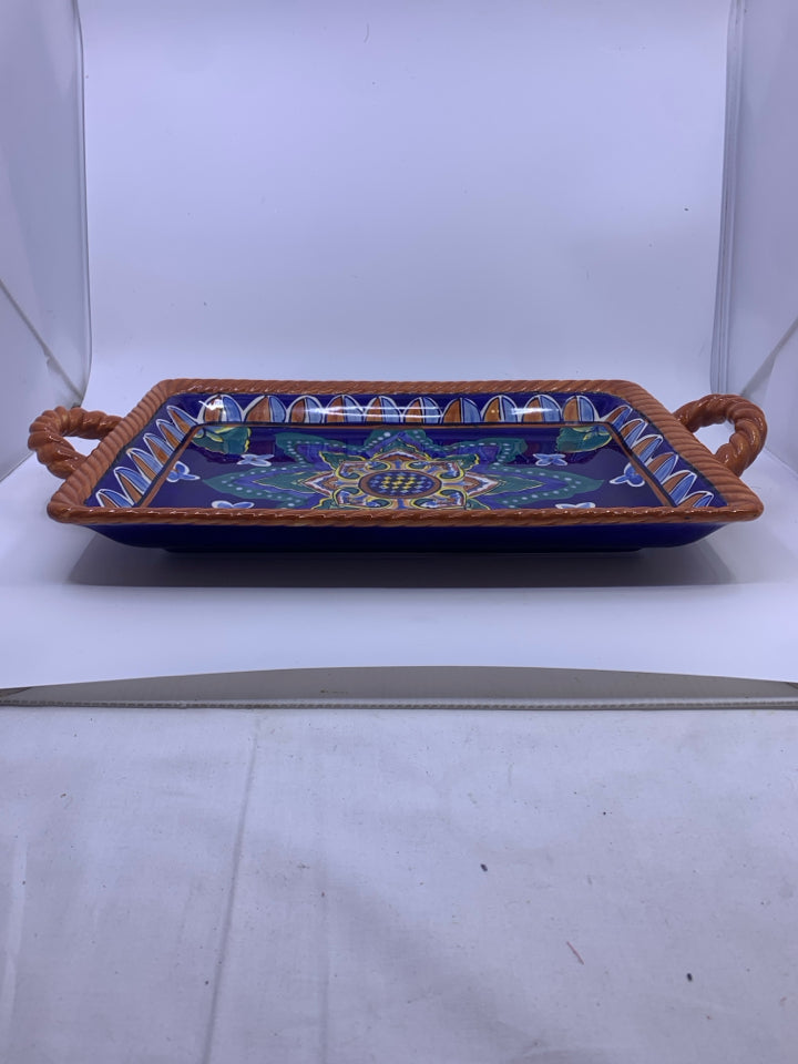 BLUE FLOWER BRAIDED EDGE CERAMIC SERVING PIECE W/HANDLES.