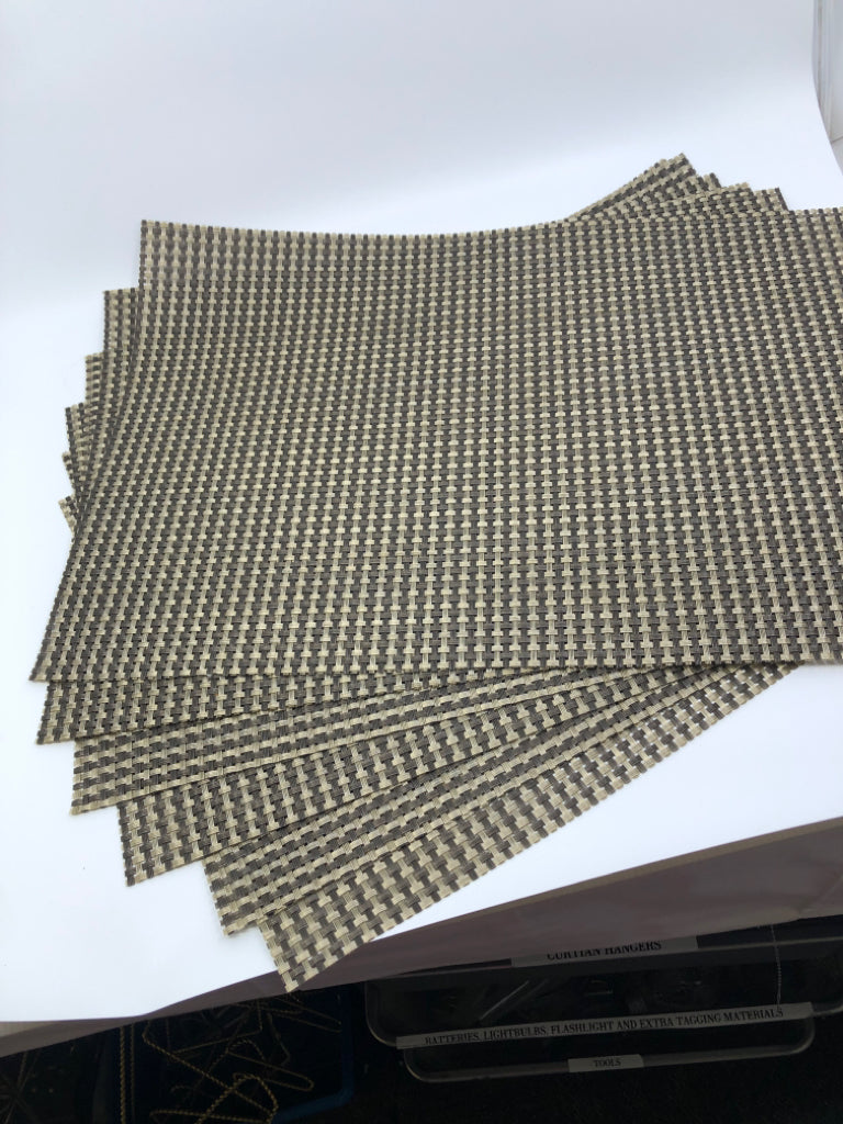 6 BROWN VINYL PLACEMATS.