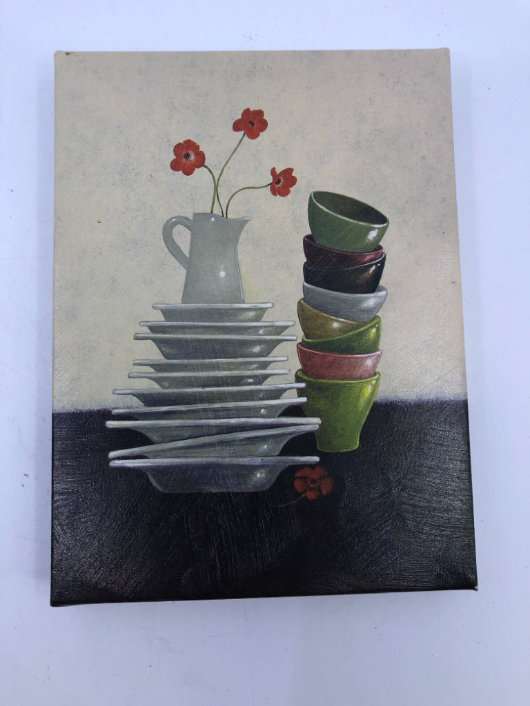 2 MINI CANVAS, DISHES AND FLOWERS.