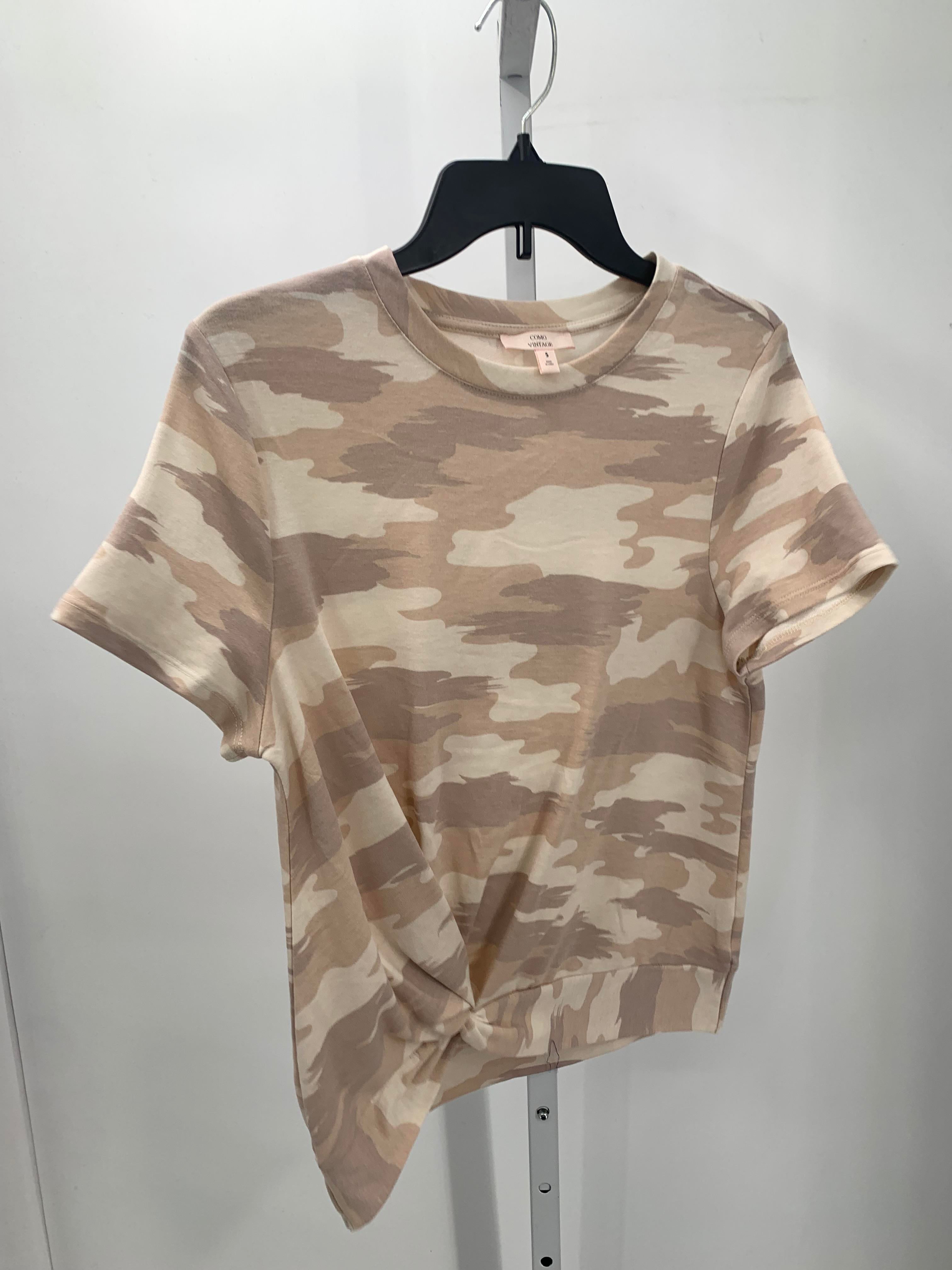 Size Small Misses Short Sleeve Shirt