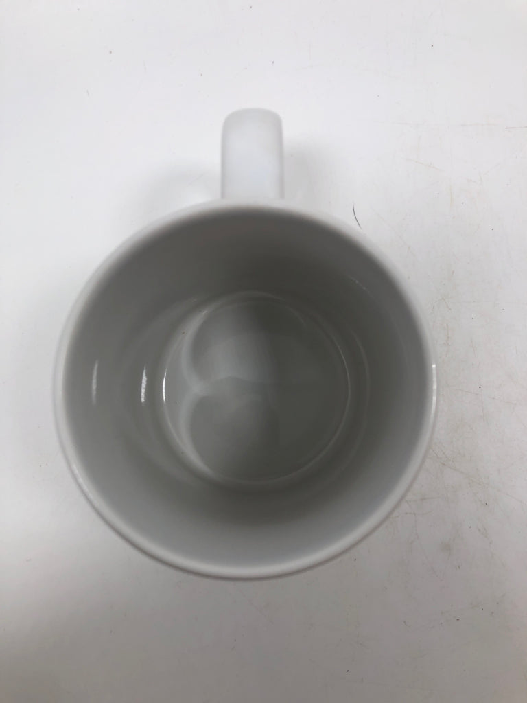 SQUIRREL ON CAT CUP.