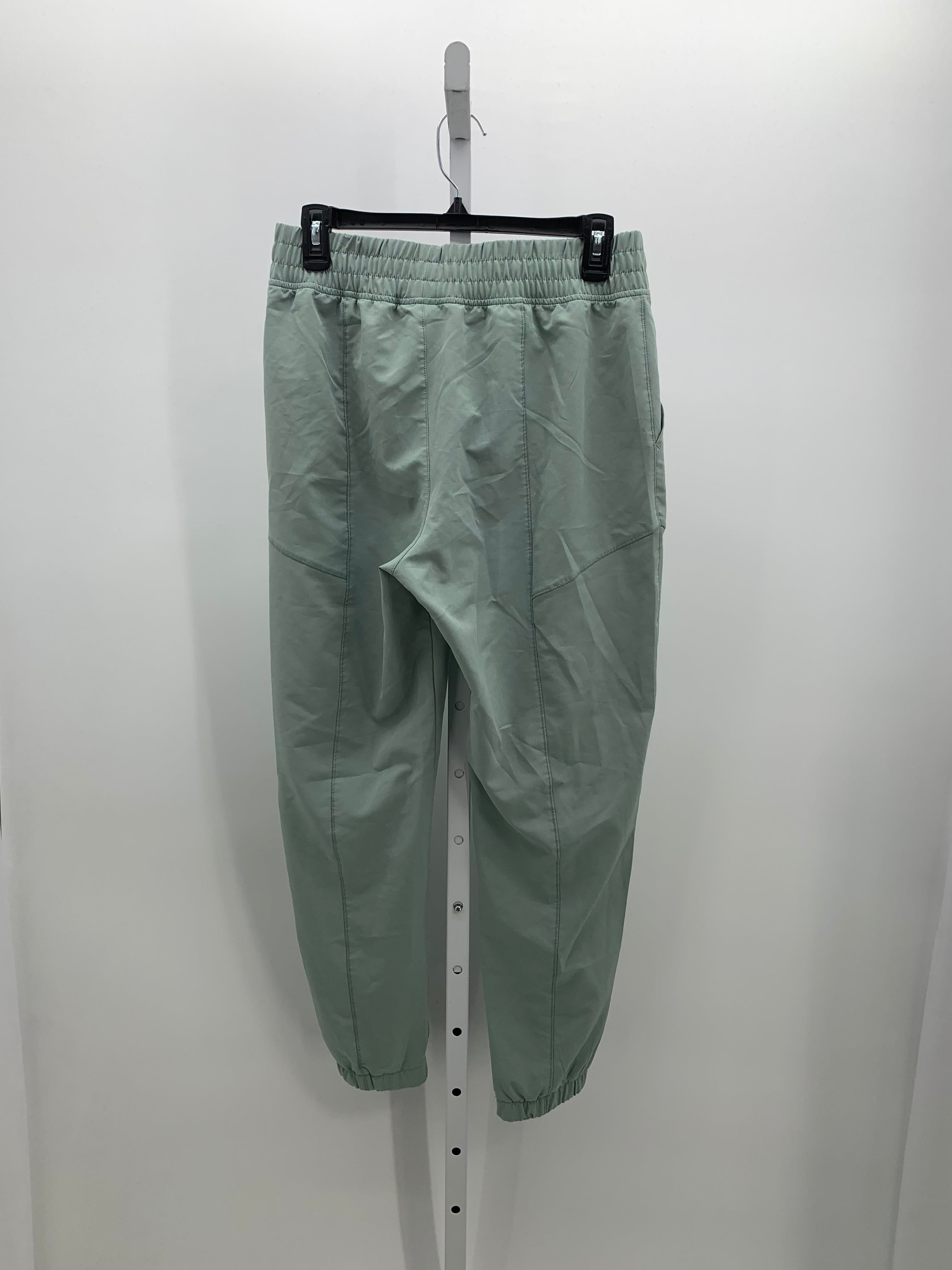 Yogalicious Size Medium Misses Pants