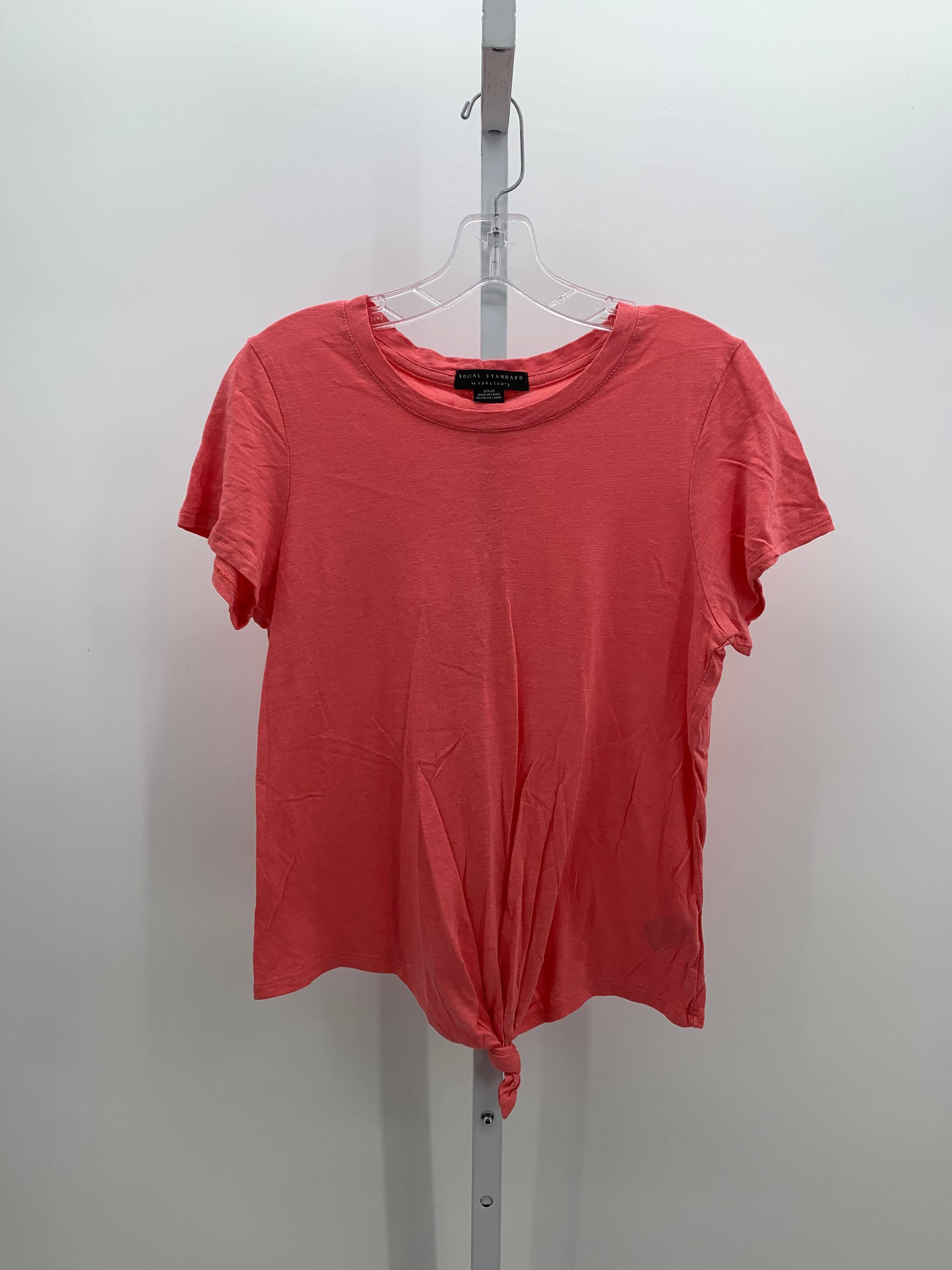Size Small Misses Short Sleeve Shirt