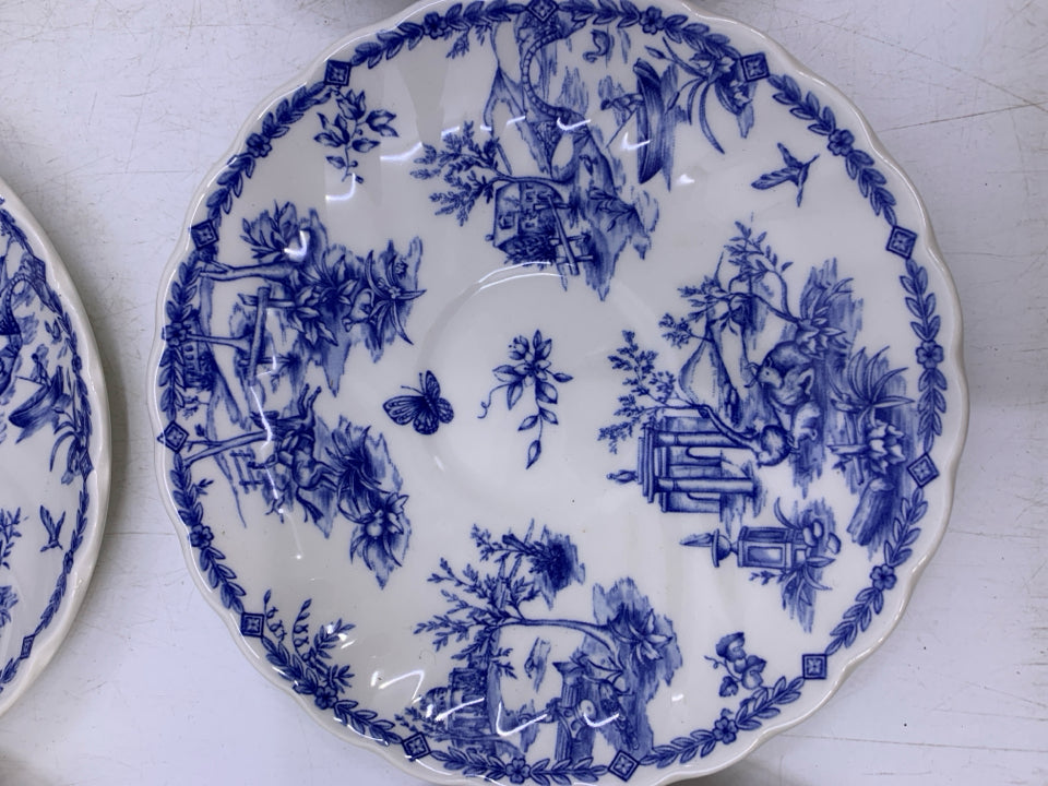 16 PC BLUE/WHITE 4 ASSORTED THEME.