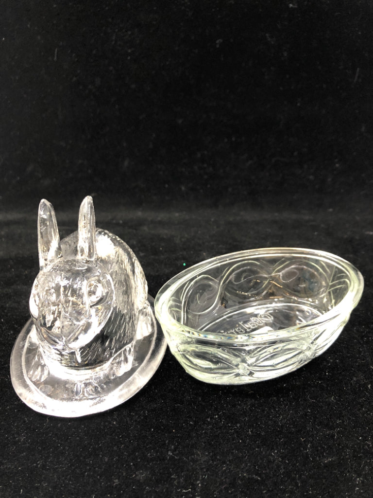 CLEAR GLASS BUNNY CANDY JAR W/LID.