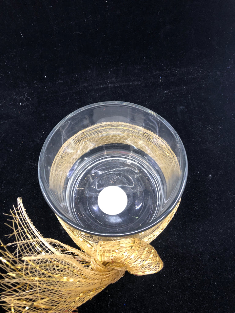 ROUND GLASS VASE W YELLOW RIBBON.