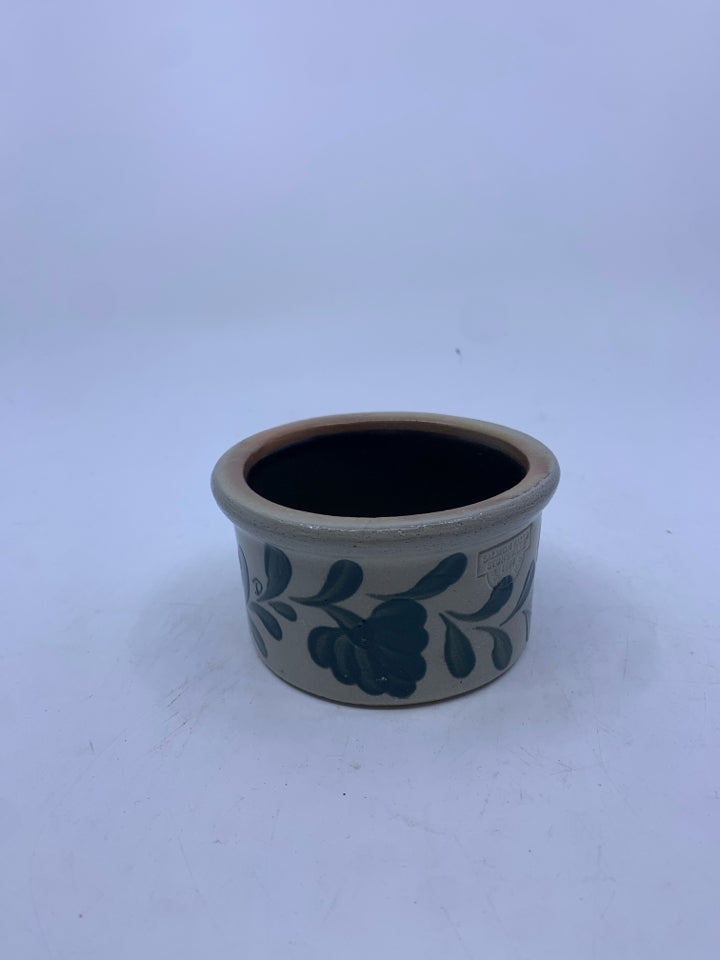 SMALL SALMON FALLS POTTERY BOWL.