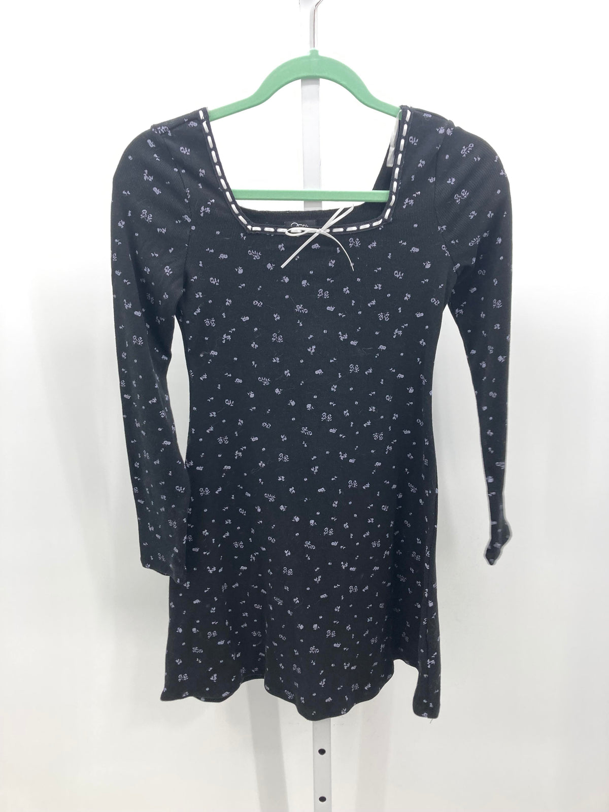 Art Class Size 10-12 Girls Long Sleeve Dress