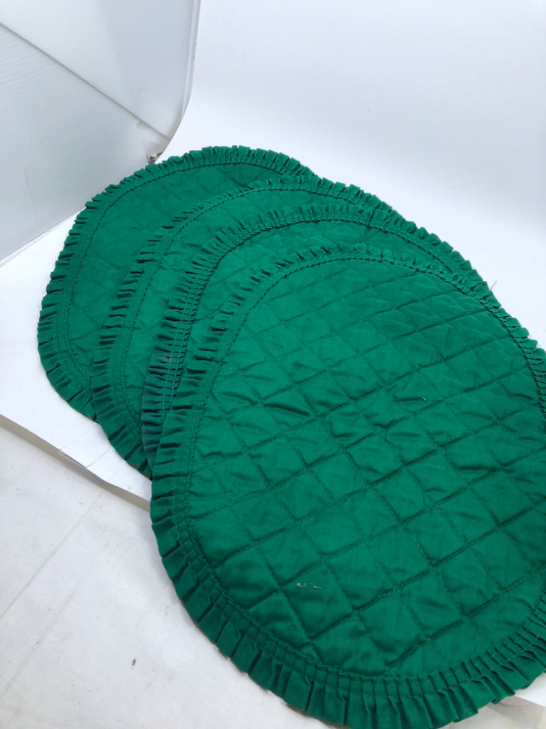 4 GREEN QUILTED OVAL PLACEMATS.