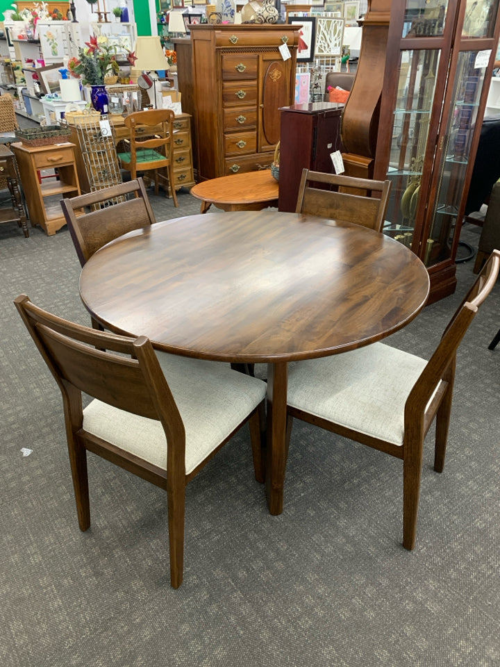 ROUND DK WOOD DINING TABLE W/4 GREY SEAT CHAIRS.