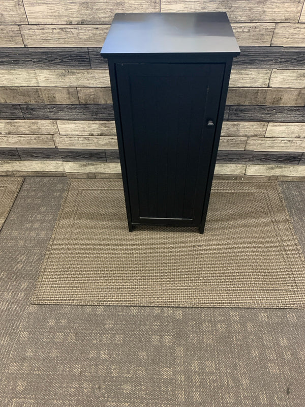 BLACK STORAGE CABINET W ROD AND SHELVES.